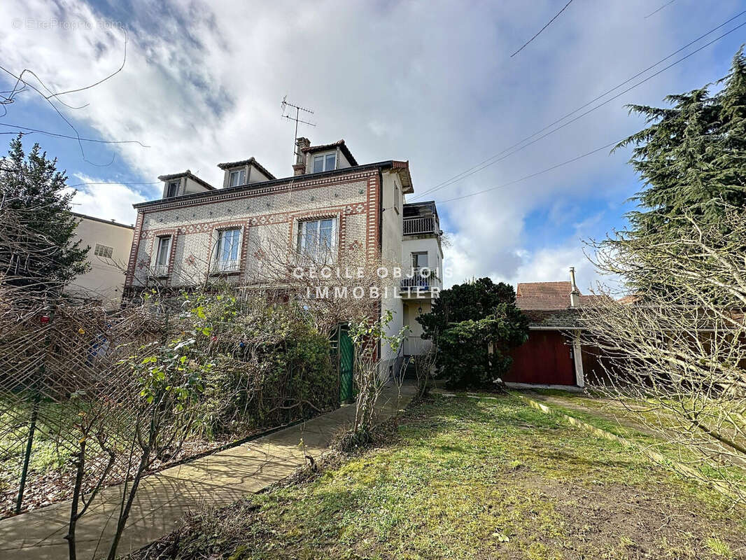Appartement à JOINVILLE-LE-PONT