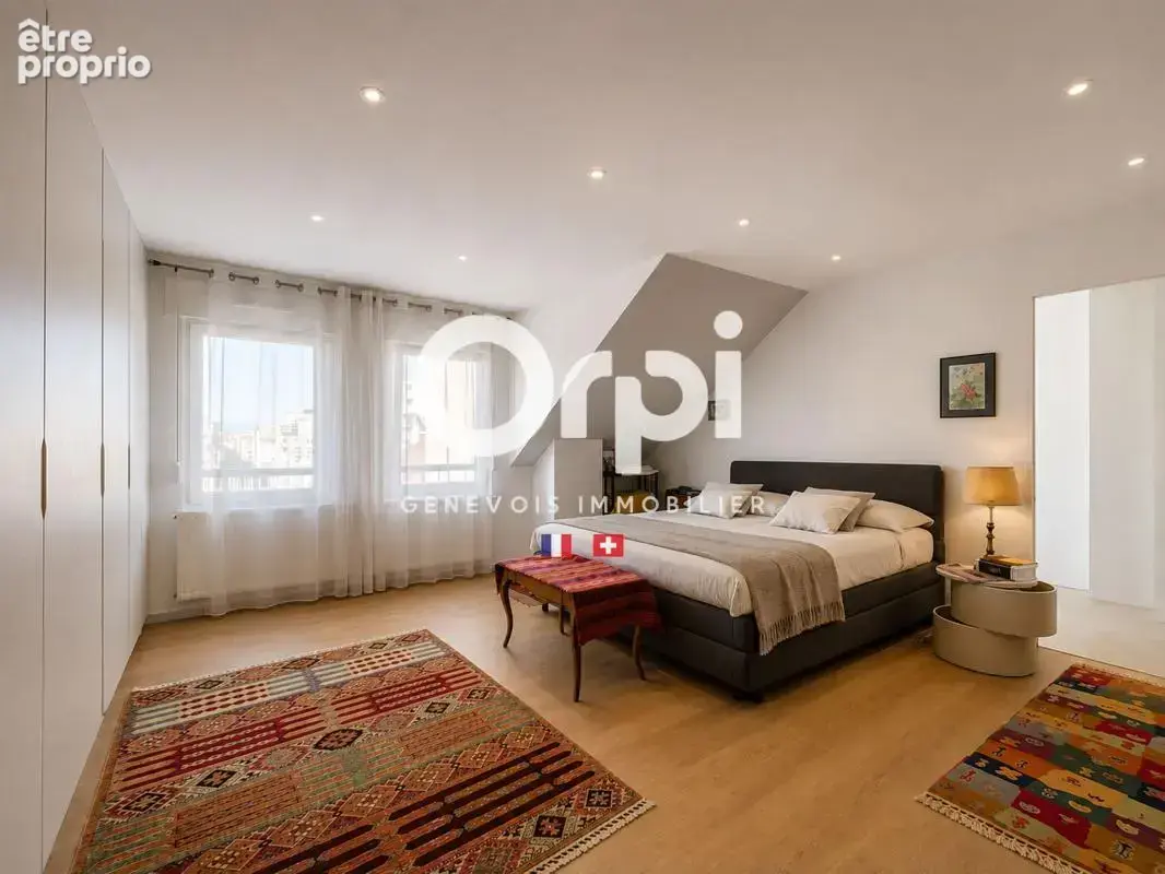Duplex d’exception – deux derniers étages – balcons – possibilité de division - photo 8
