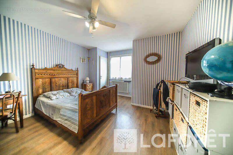 **appartement type 3 + cave - embrun - 3 pièces - photo 8