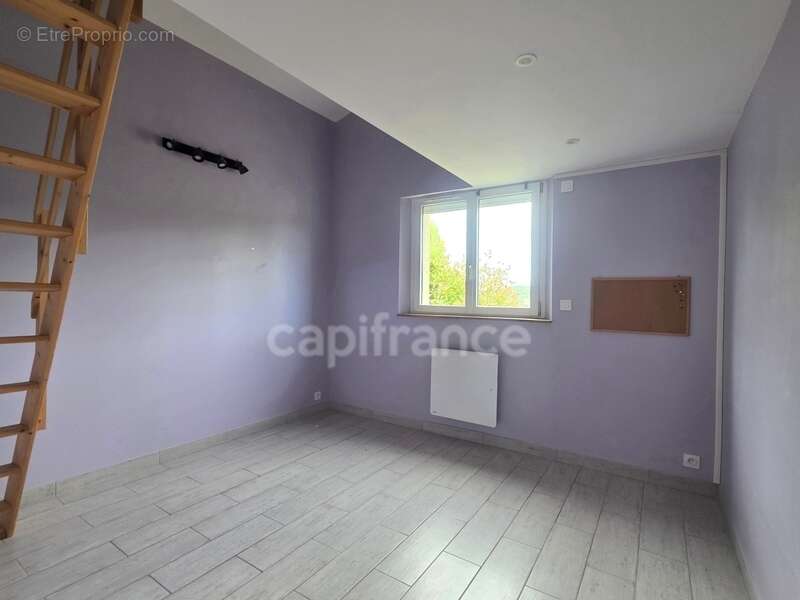Maison à vendre de 200 m² avec piscine – Piégros-la-Clastre (26) - photo 14