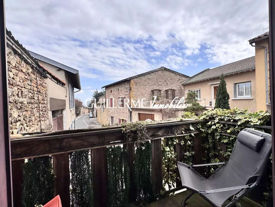 Maison à SALLES-ARBUISSONNAS-EN-BEAUJOLAIS