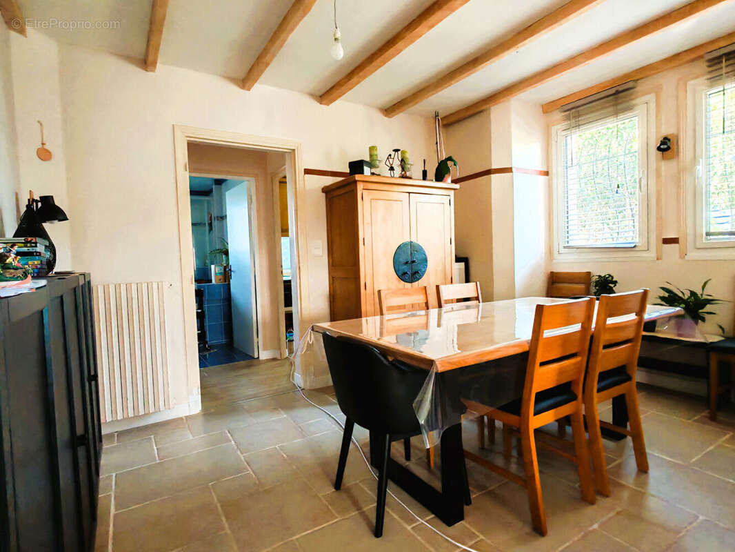 Charmante maison de 5 pièces à vendre à Moissac - Exclusivité LES CLES DU QUERCY - photo 9