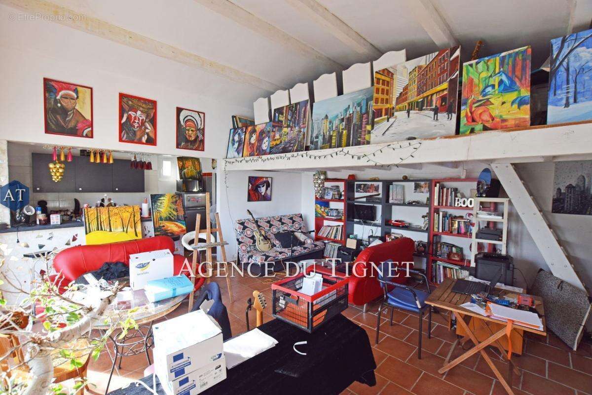 Maison à PEYMEINADE