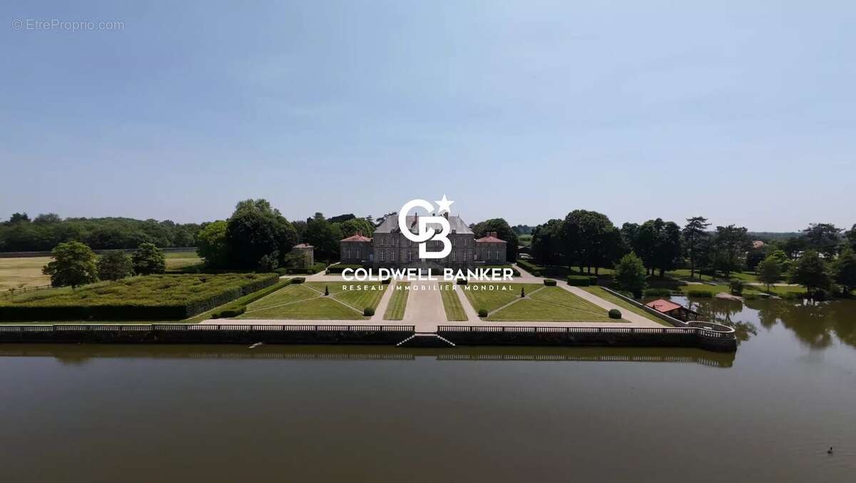 VENDEE -L’Héritage du Bocage : Domaine Historique MH sur 42 Hectares - photo 14