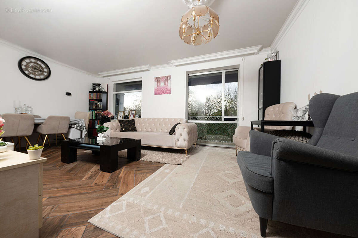 Appartement à VAIRES-SUR-MARNE