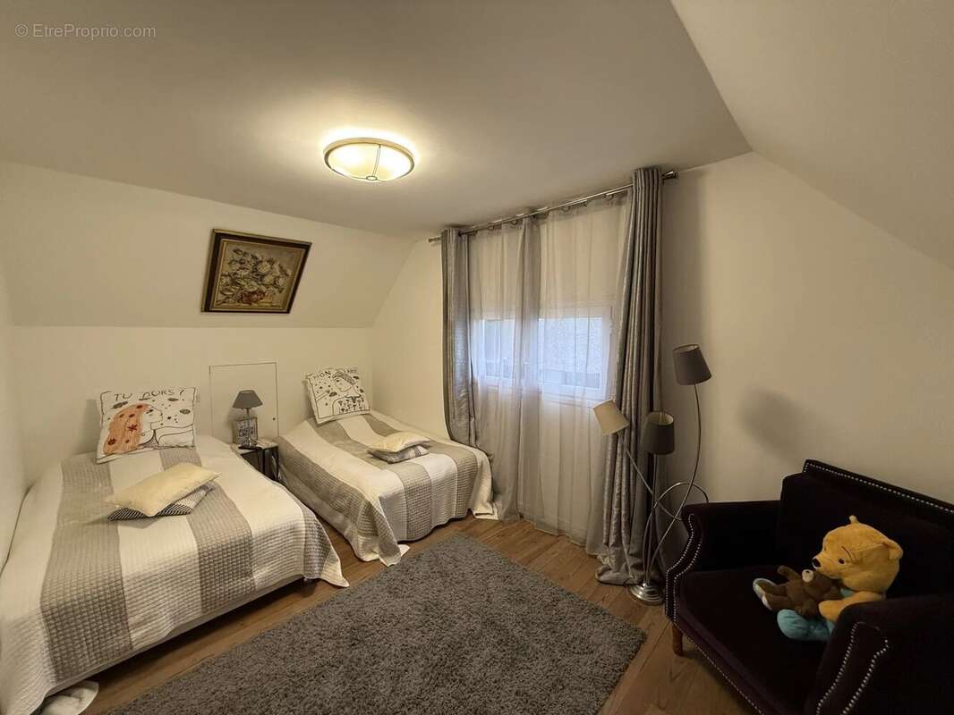 Maison individuelle en excellant état avec piscine chauffée, proche de la plage de Tourgéville - photo 12