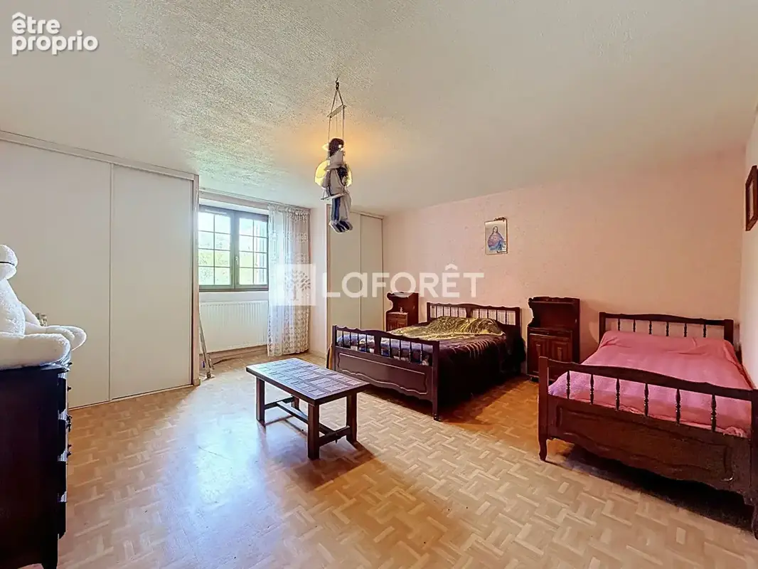 Maison Velloreille Les Choye 5 pièce(s) 155.60 m2 - photo 6