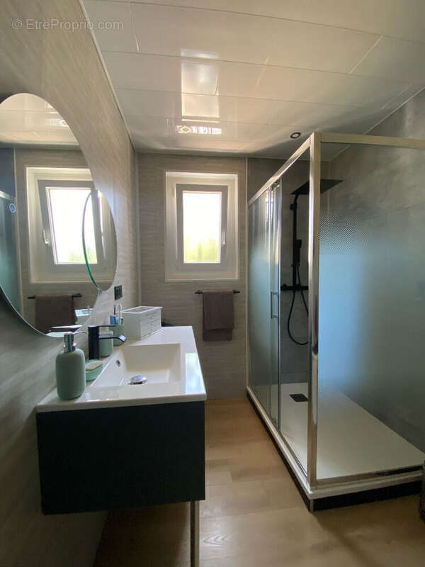 Belle  maison - l'huisserie de 153m2 - photo 6