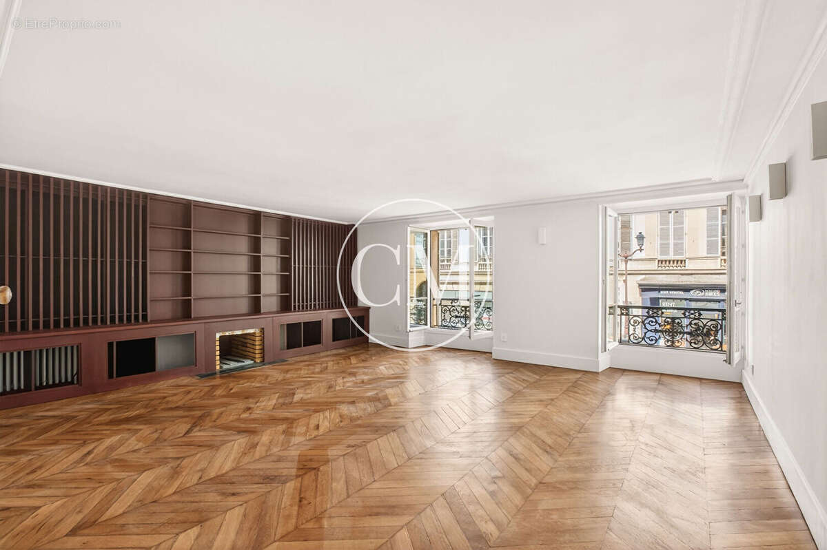 Appartement à VERSAILLES