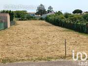 Photo 1 - Terrain à LA BREE-LES-BAINS