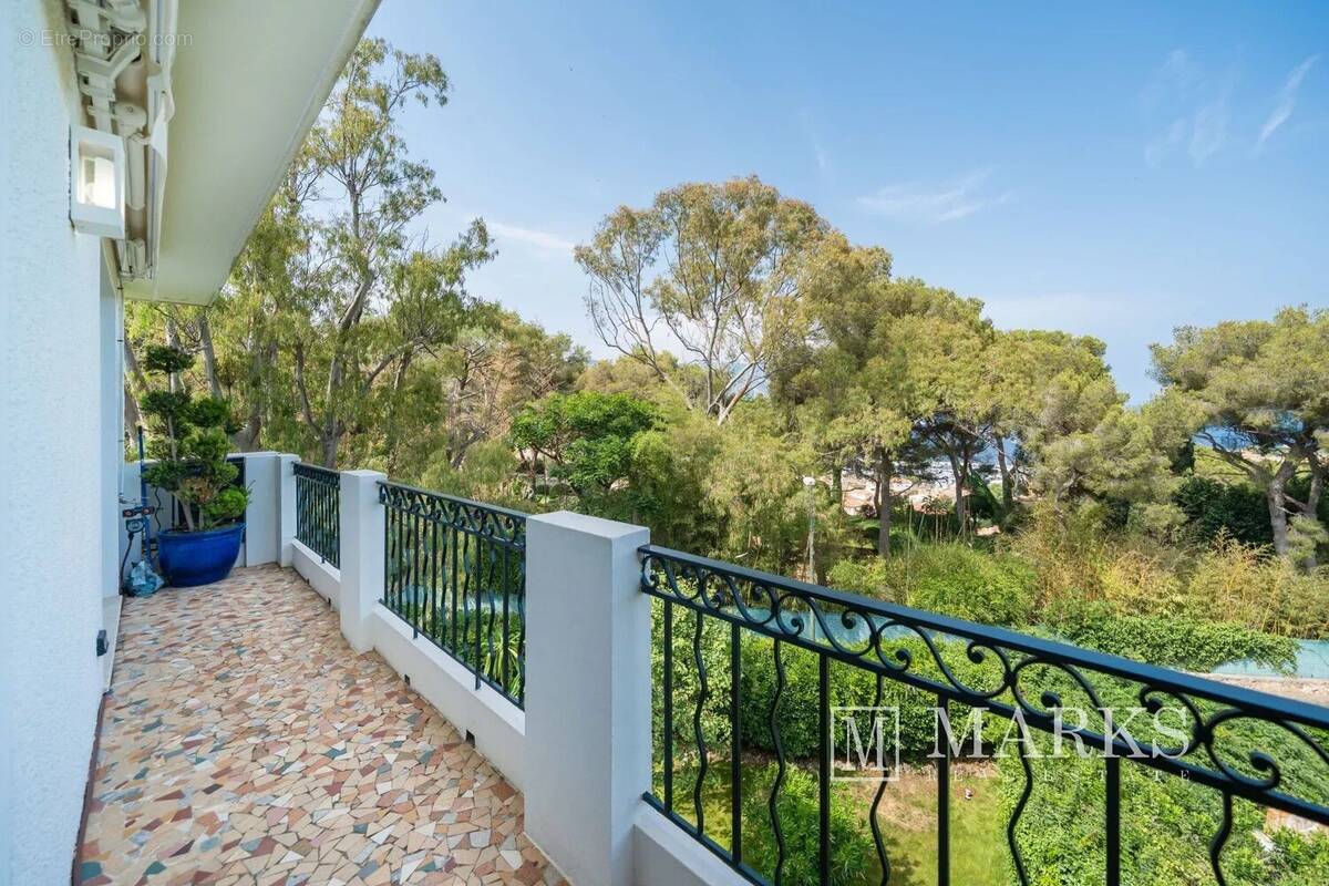 Appartement à SAINT-JEAN-CAP-FERRAT