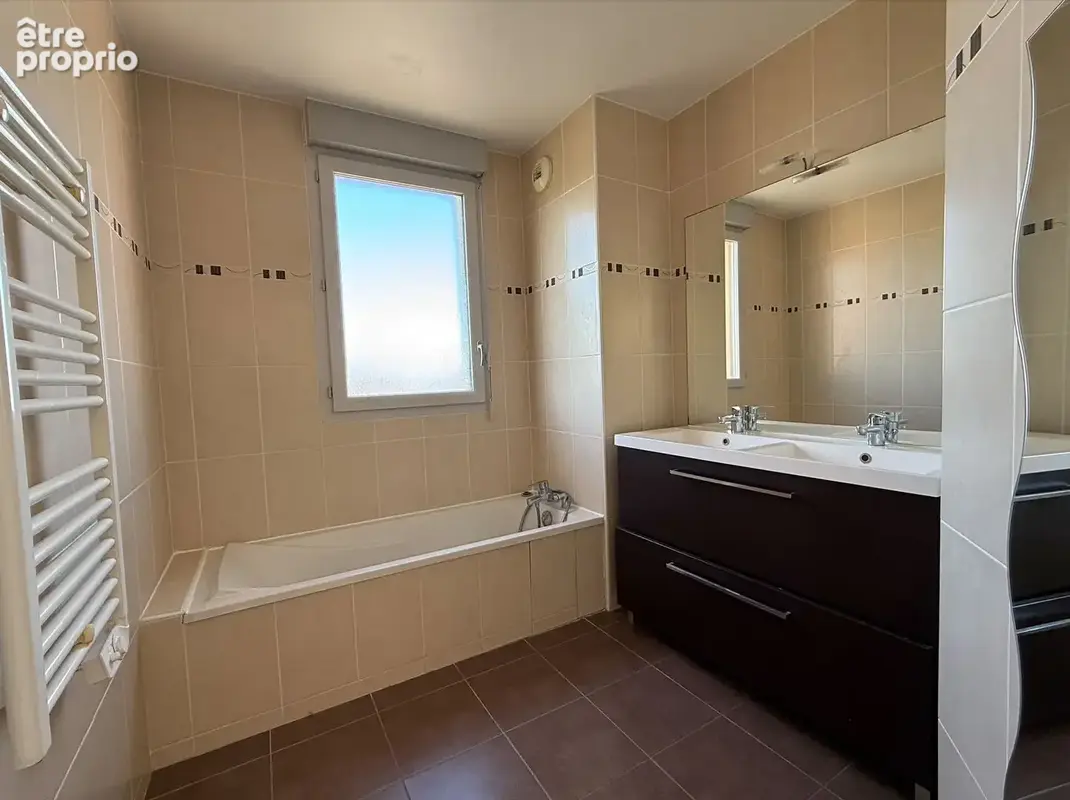 EXCLUSIVITE Appartement  3 pièces / Piscine / 2 stationnements - photo 13