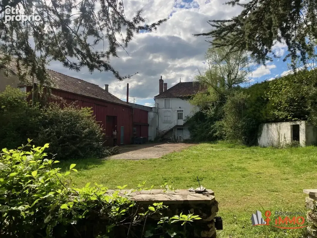 Propriété avec dépendances sur 10 hectares - photo 17
