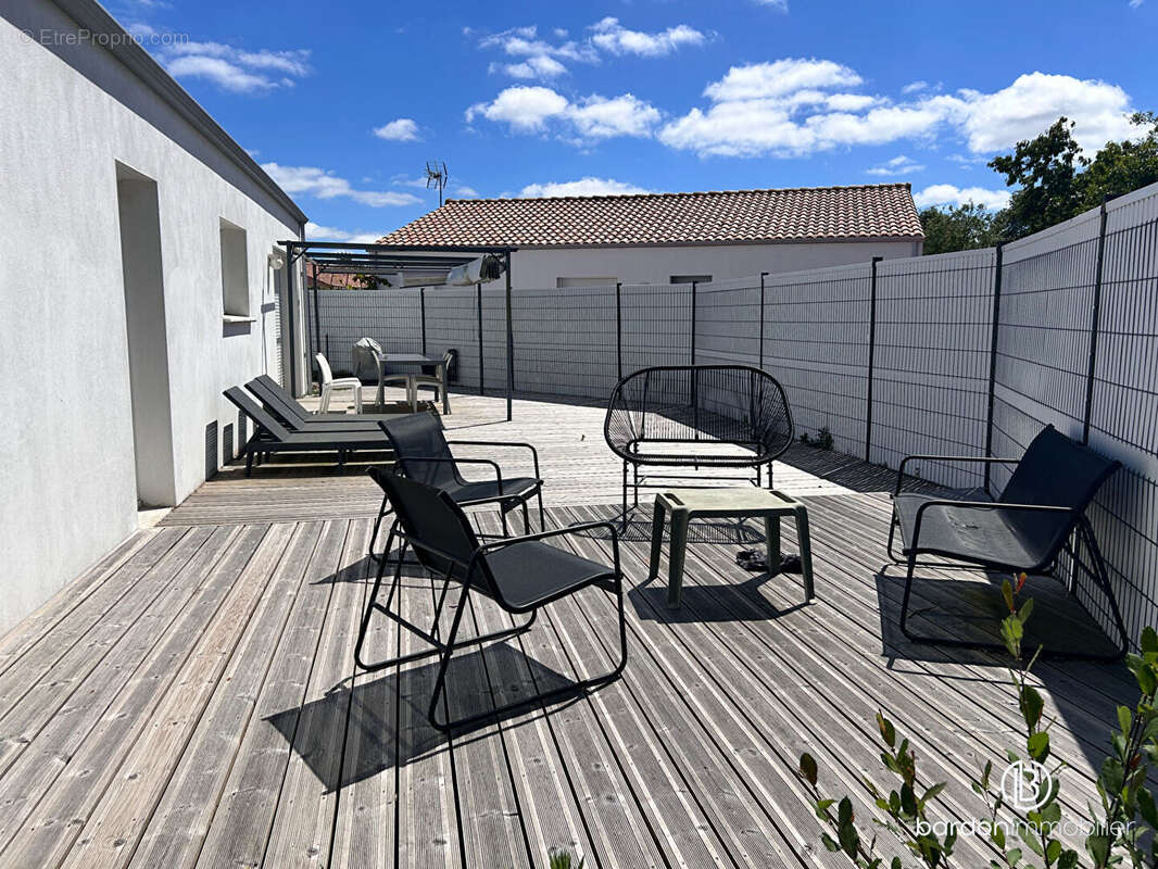 Maison Challans 133 m2 proche centre ville et gare - photo 2