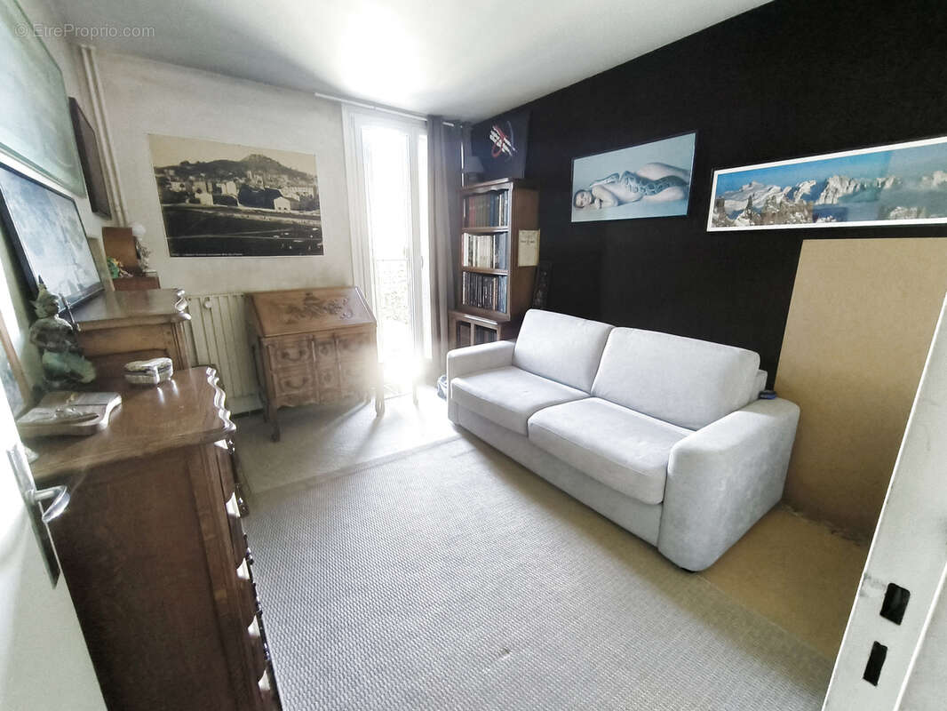 Autre à HYERES