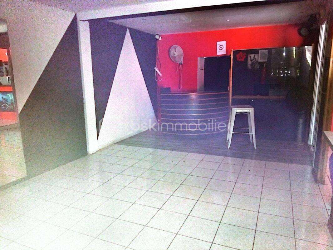 Commerce à SAINT-LOUIS