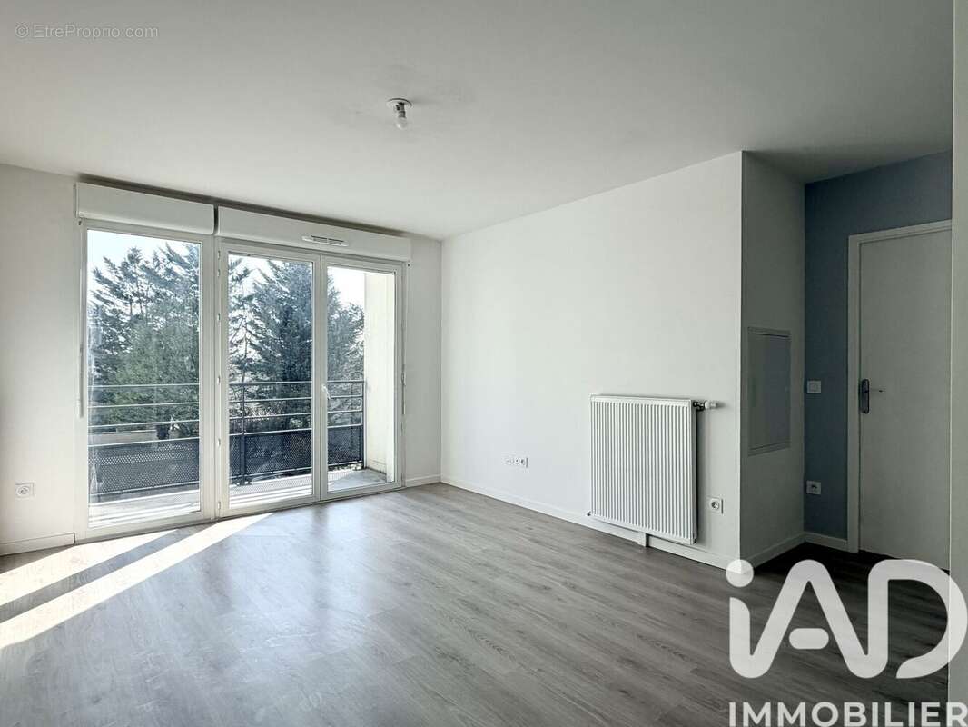 Photo 2 - Appartement à NOISY-LE-GRAND