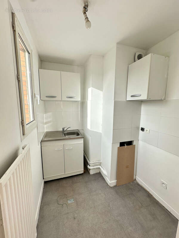 Appartement à COURCOURONNES