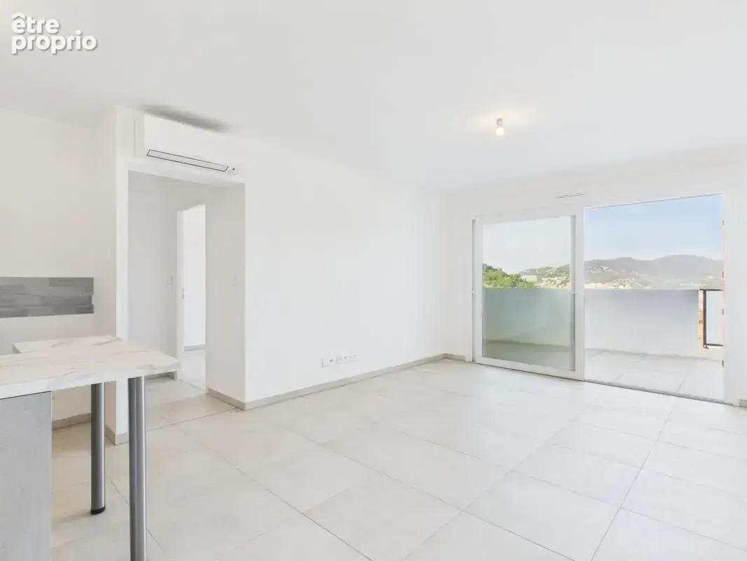 A vendre f2 les terrasses du stiletto - photo 3
