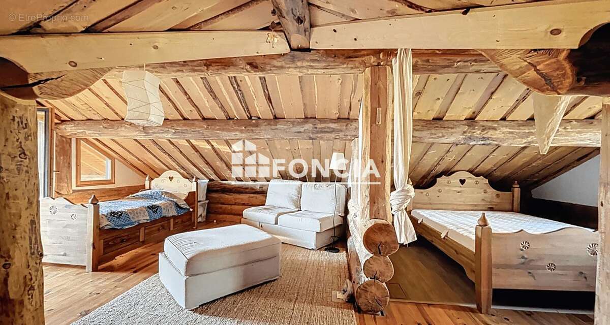 Maison à SAINT-JEAN-DE-BELLEVILLE