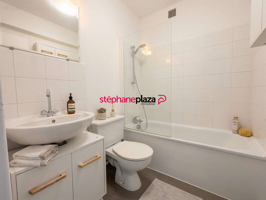 Appartement à HOUILLES