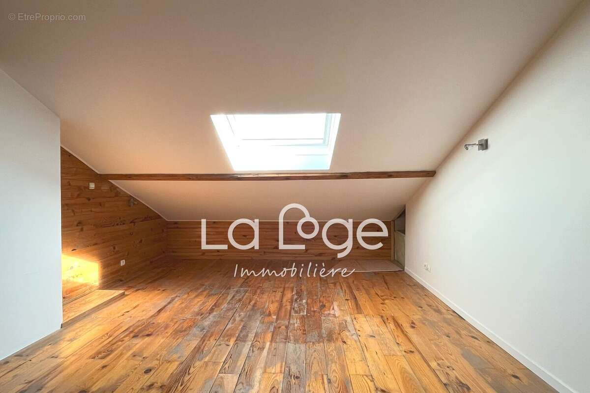 Appartement 84 m² à Gap  - photo 7