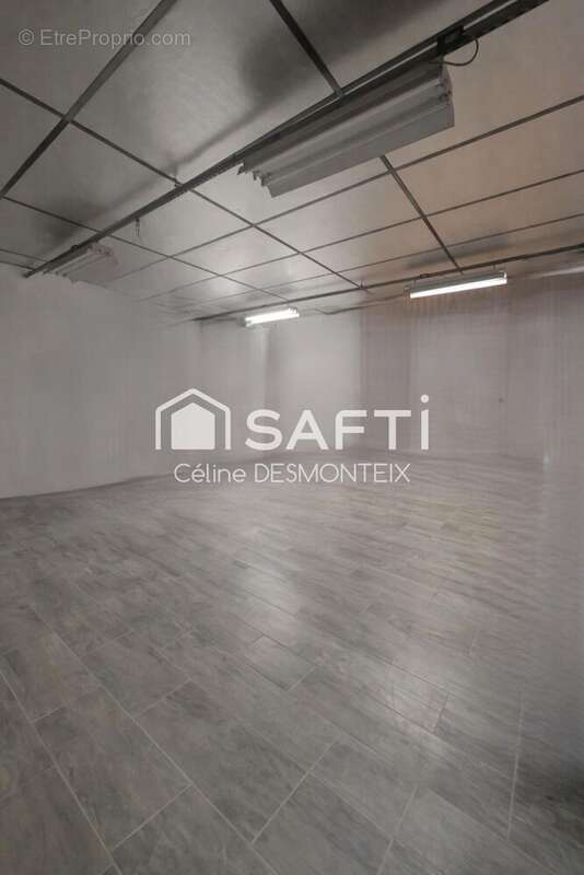 Commerce 390 m² à Valentigney  - photo 4