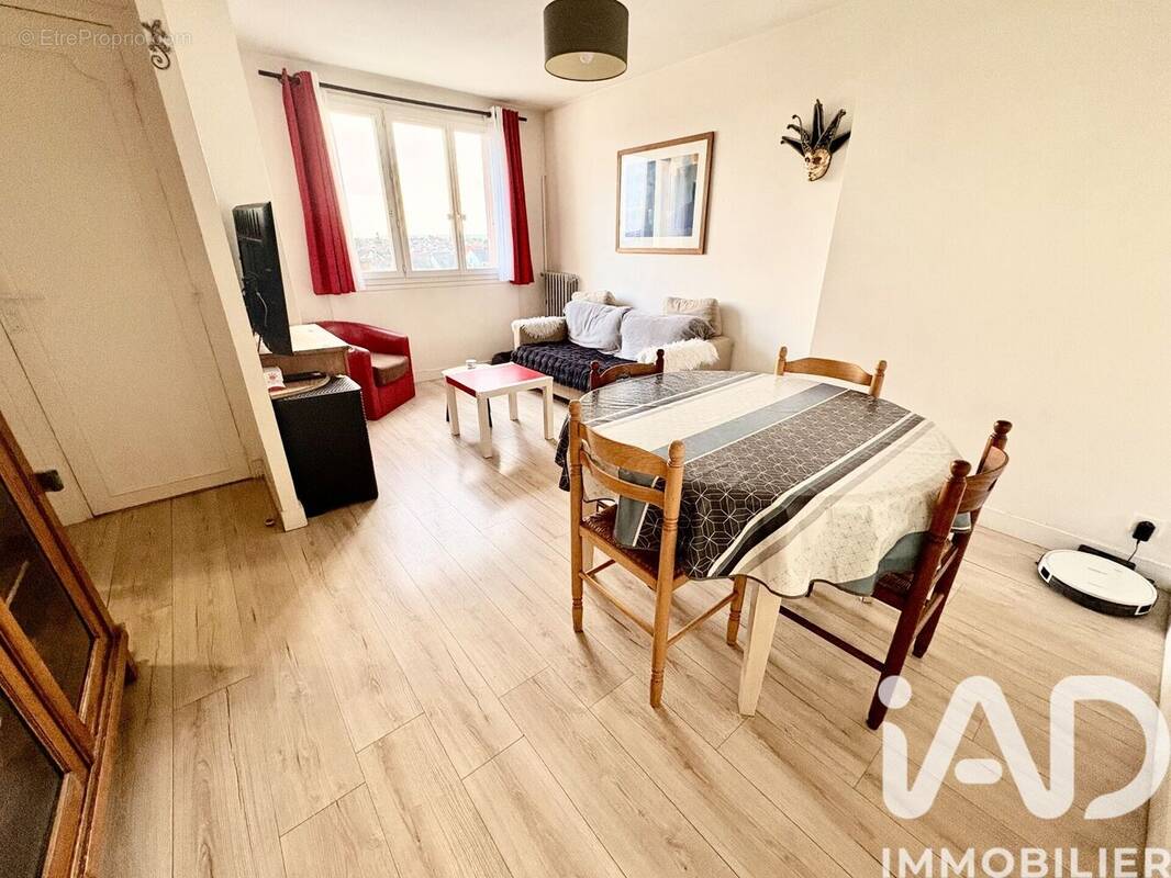 Photo 1 - Appartement à SARTROUVILLE