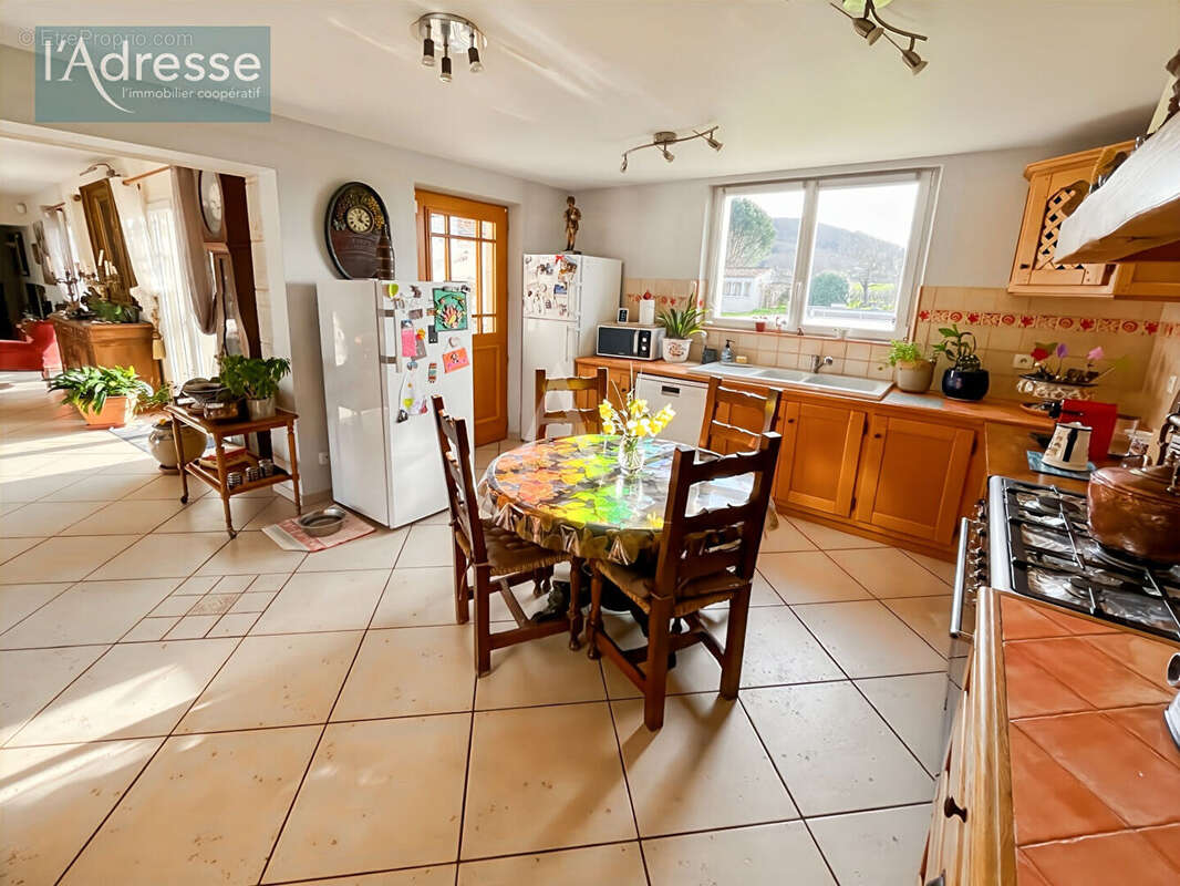 Maison à PRAYSSAC