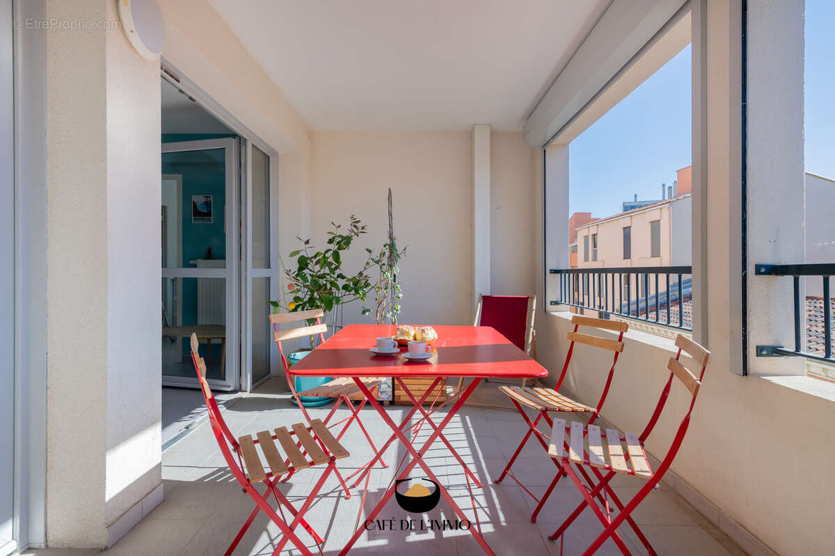 Appartement à MARSEILLE-5E