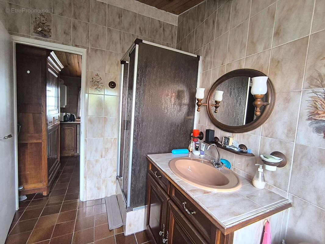 Maison à COMMEQUIERS