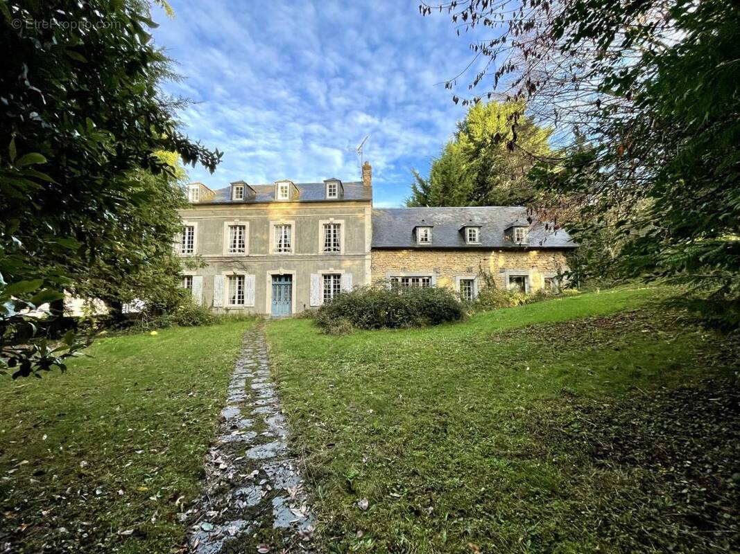 Maison à CAMBREMER