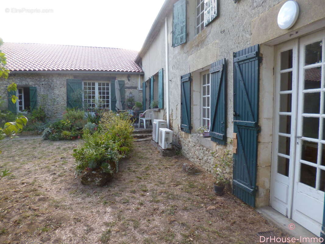 Maison à BEGUEY