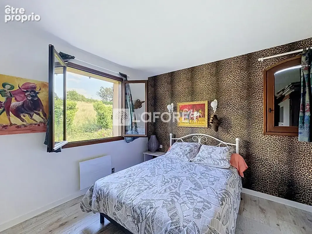 Maison Eveux 4 pièce(s) 130 m2 - 2381m2 terrain - photo 11