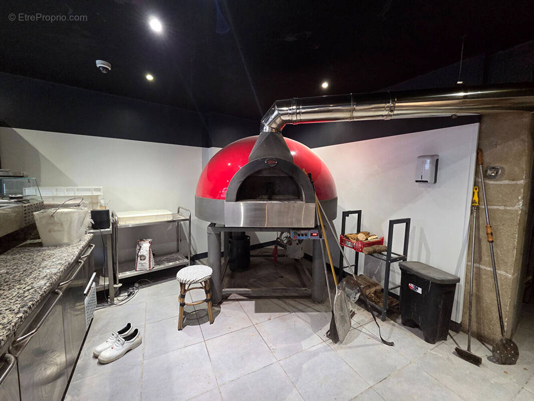 Commerce à SOUCIEU-EN-JARREST