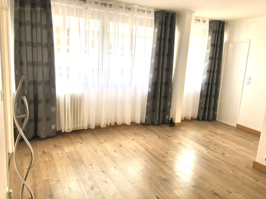 Appartement à SEVRES