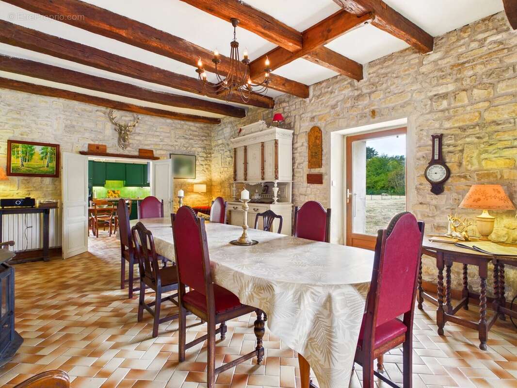 Magnifique Manoir avec 2 Maisons d'amis & 2 Piscines - photo 7