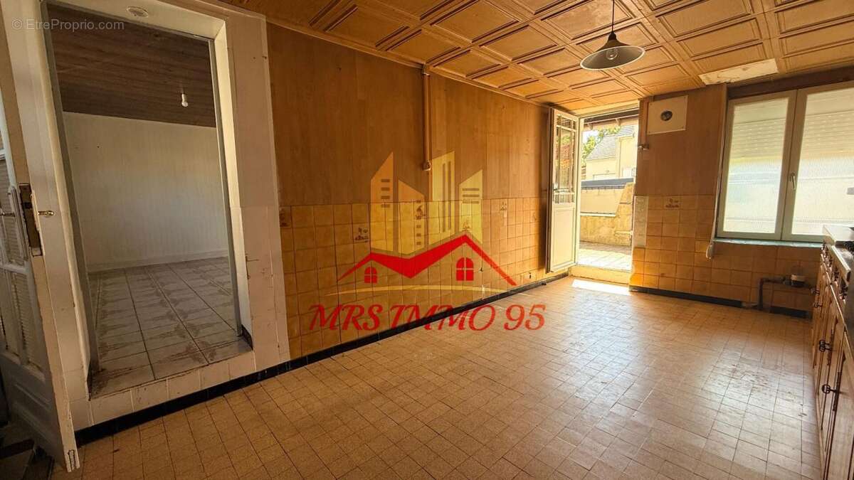 Appartement à VEMARS
