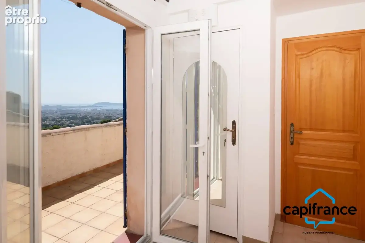 83 Toulon 4 chemins/le Baou, Villa 118m2 ( et plus de 35  m2 buanderie, annexe) vue mer calme 6 pieces 1053 m2 - photo 17