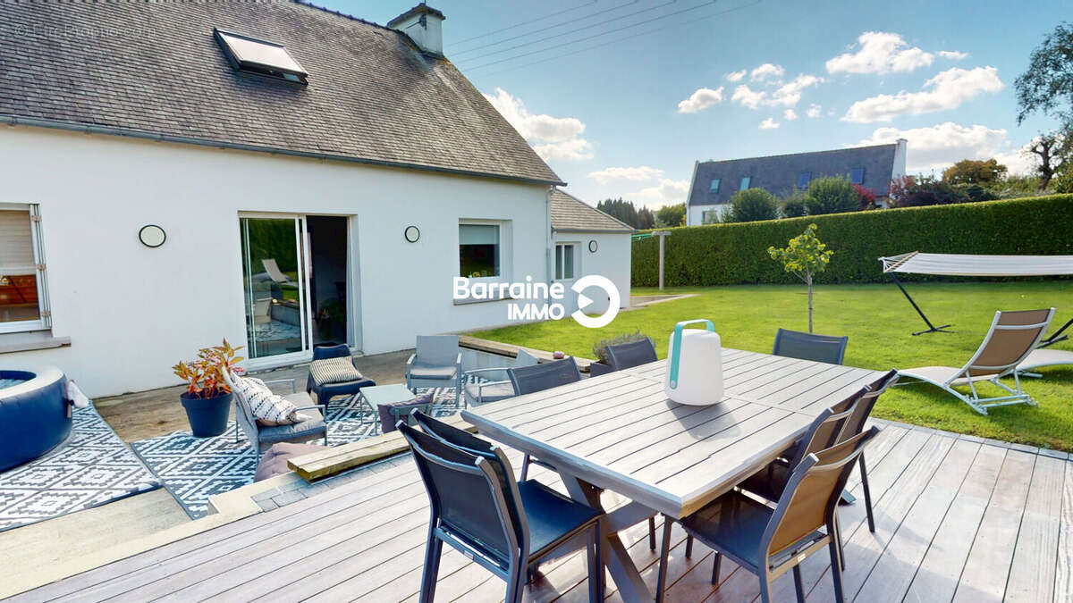 Maison à SAINT-RENAN