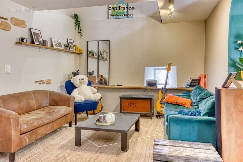 Propriete à vendre 11 pièces MONSEGUR (47) Propriété avec maison et maison d'amis de 260m2 habitables sur 12 757m² de terrain -  - photo 13