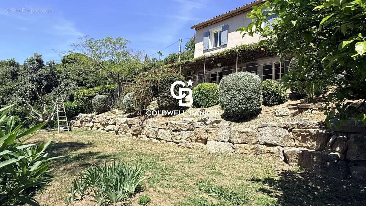 Maison à RAYOL-CANADEL-SUR-MER