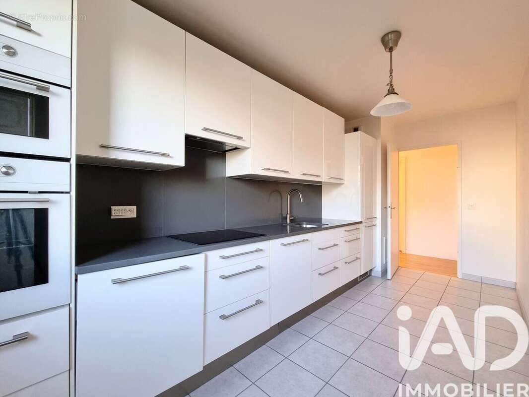 Photo 5 - Appartement à ASNIERES-SUR-SEINE