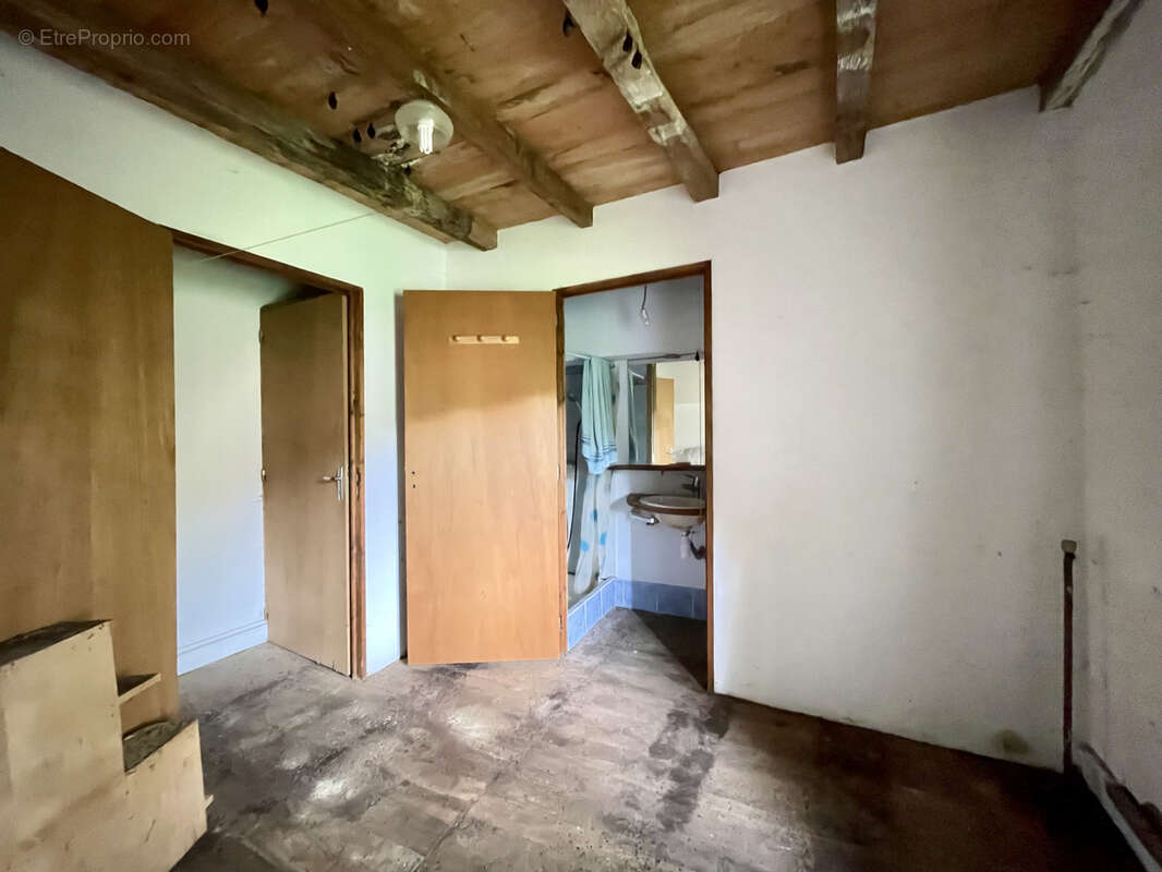 Maison à SAINT-CHRISTOPHE