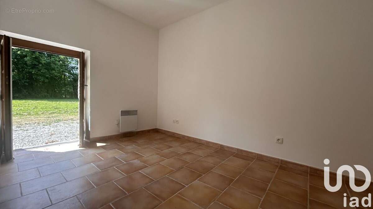 Maison 100 m² à Crulai  - photo 8
