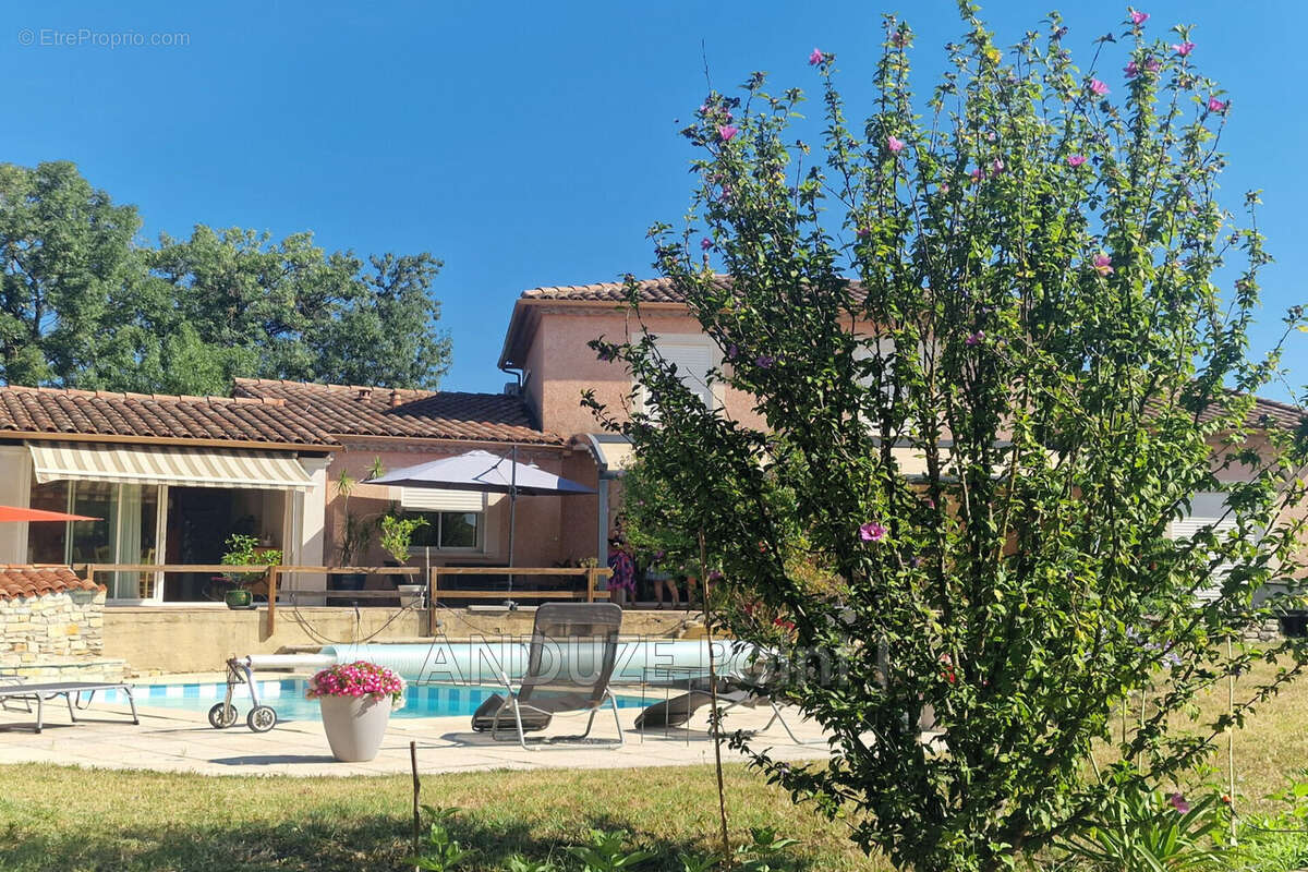 Maison 200 m² à Bagard  - photo 2