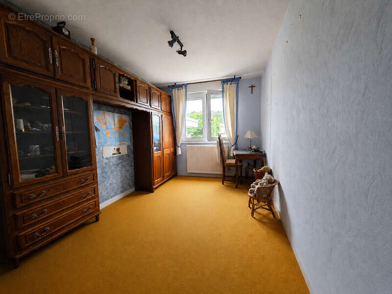 Chenôve - Maison 4 chambres avec garage et vue dégagée - photo 10