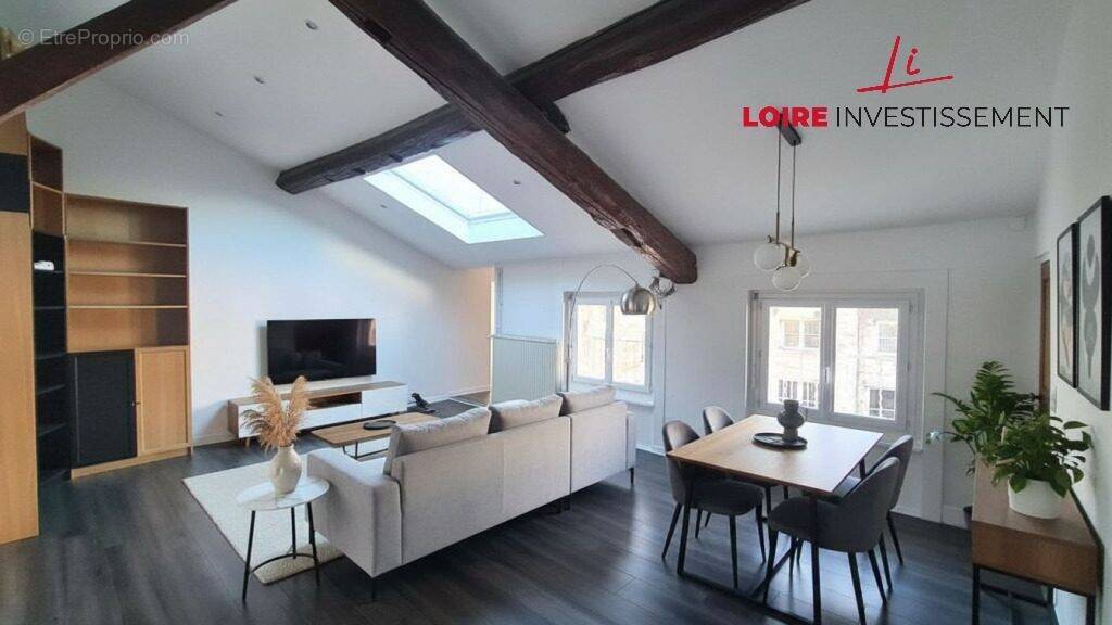 Appartement à SAINT-ETIENNE