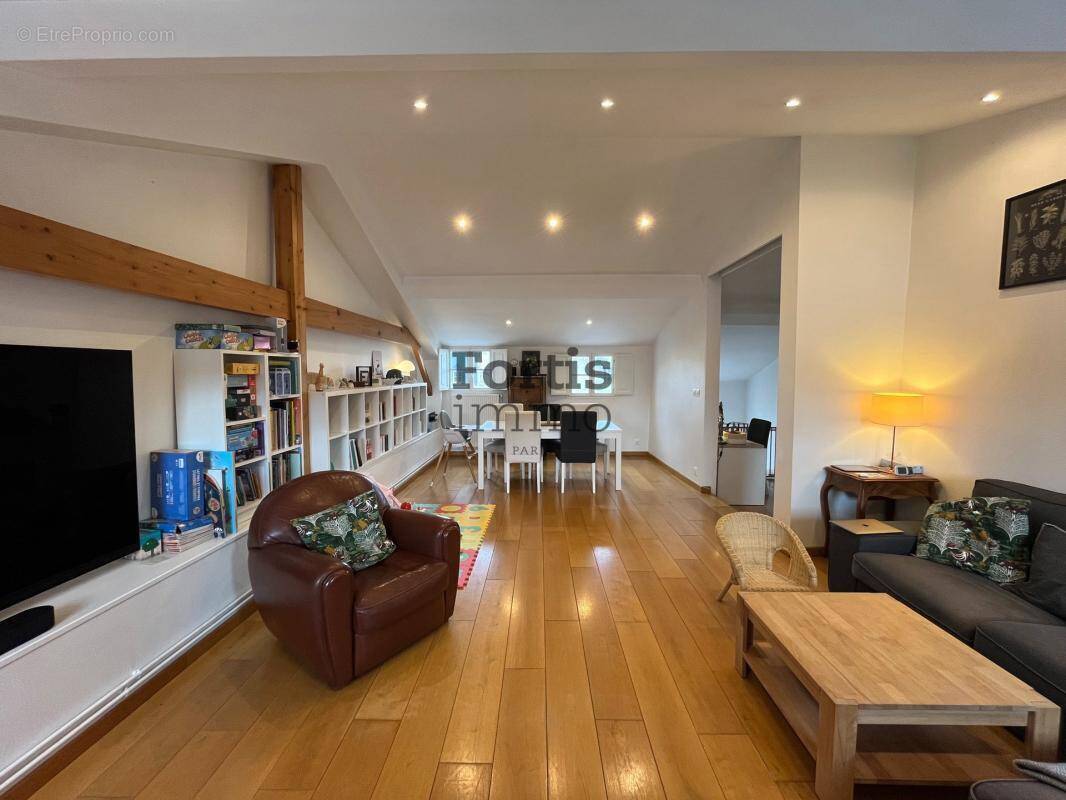 Appartement à VERSAILLES