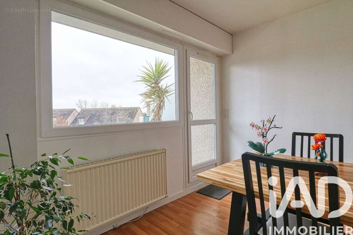 Photo 7 - Appartement à SAINT-OUEN-L'AUMONE